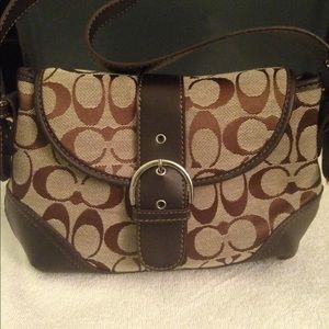 NWOT Coach handbag excellent condition